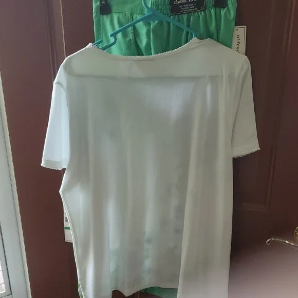 Alfred Dunner Floral Top LARGE & Green Classic Capris Size 10 - Picture 9 of 9